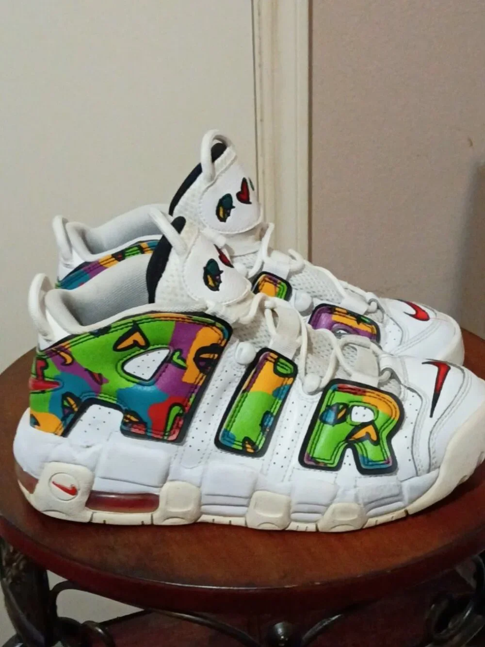 Nike Air More Uptempo Peace Love Swoosh White Multi Size 7Y Shoes DM8155-100